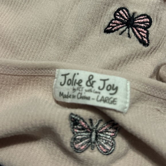 light pink ribbed tank top with embroidered butterflies - Picture 3 of 3